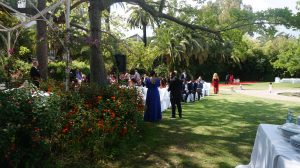 Ceremonia civil en jardín La Concepción Marbella. Español Sueco. Wedding ceremony in Marbella in Swedish and Spanish F05