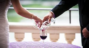 Ritual del vino en las ceremonias de bodas