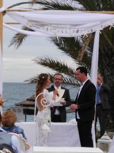Ceremonia civil boda en la playa Marbella