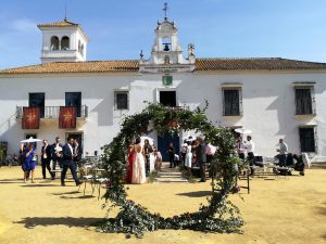 Bodas-civiles-y-maestros-de-ceremonia-en-Hacienda San Juan del Hornillo Dos HermanasEn-Sevilla